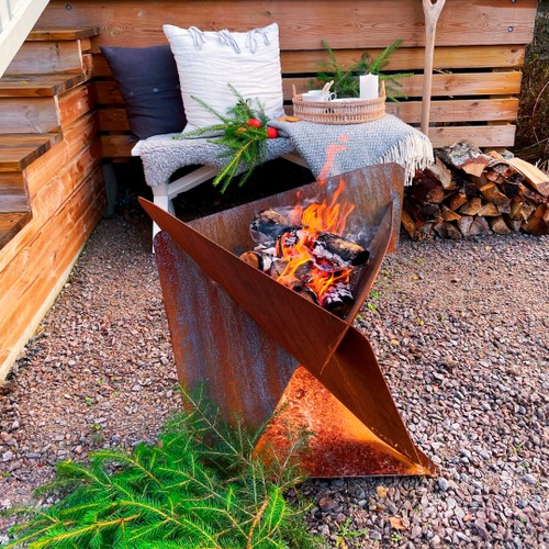 Eldfat Triangel inkl bricka 64x64x54 cm T=2mm, Corten stål