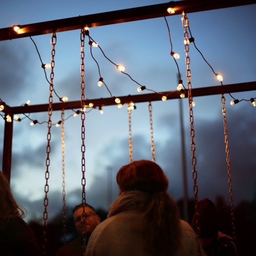 Pergola gunga m. bord 6p. 2200x1400x2100 cm Silver