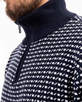 Stickad tröja, windstopper