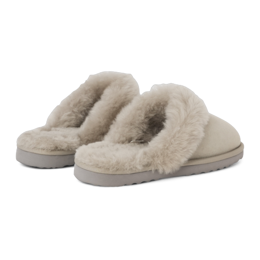 Hausschuhe aus Schaffell zum Hineinschlüpfen