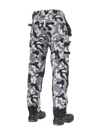 L.brador hantverksbyxa Camo Strl 56 L.brador hantverksbyxa Camo Strl 56