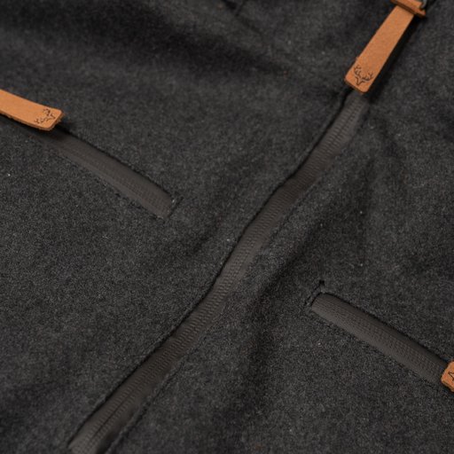 Schöner Anorak aus Vadmal-Wolle,