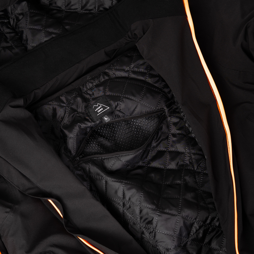 Skoteroverall, Mount Zero - Dam