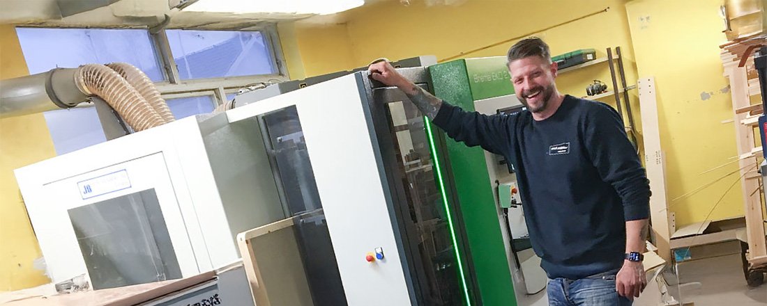 Anrika möbelstommar på löpande band