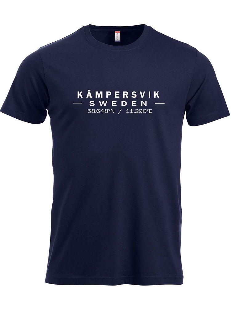 T-shirt - Big text logo, Navy (Kämpersvik)
