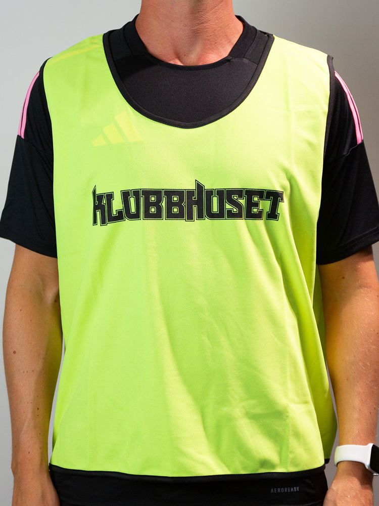 KH Training Bib Logo