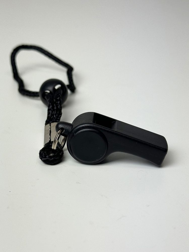 KH Whistle - with band - Black