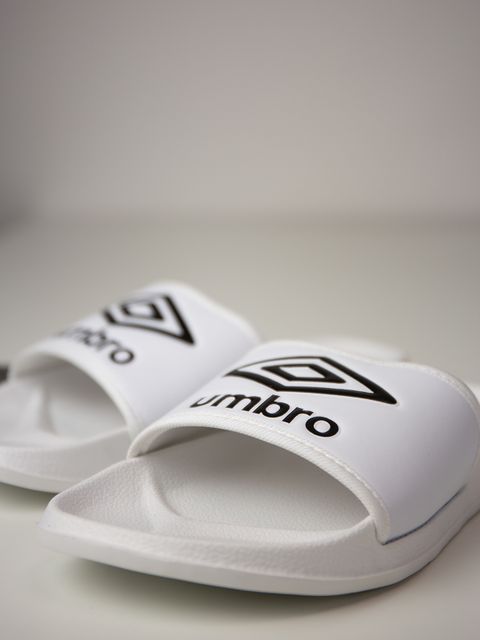 Umbro Badtoffla CORE Slippers Vit