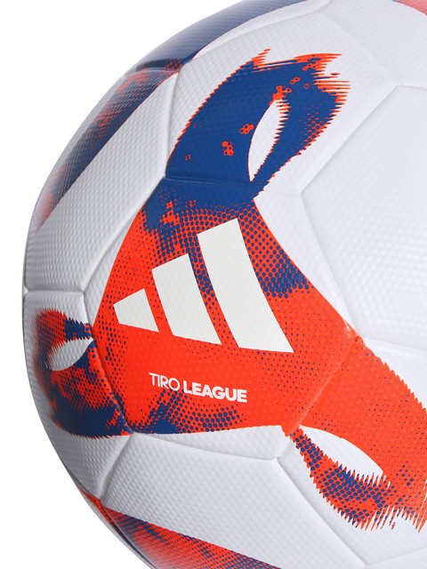 Adidas Fotboll TIRO League (2023)