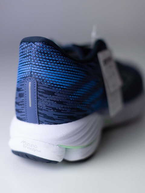 Mizuno Running Shoe WAVE RIDER 28
