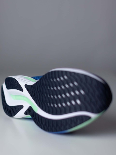 Mizuno Running Shoe WAVE RIDER 28