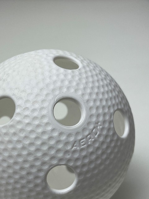 Salming Innebandyboll AERO Plus