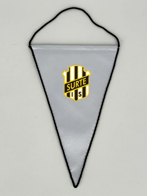 Pennant, White (Surte IS Fotboll)