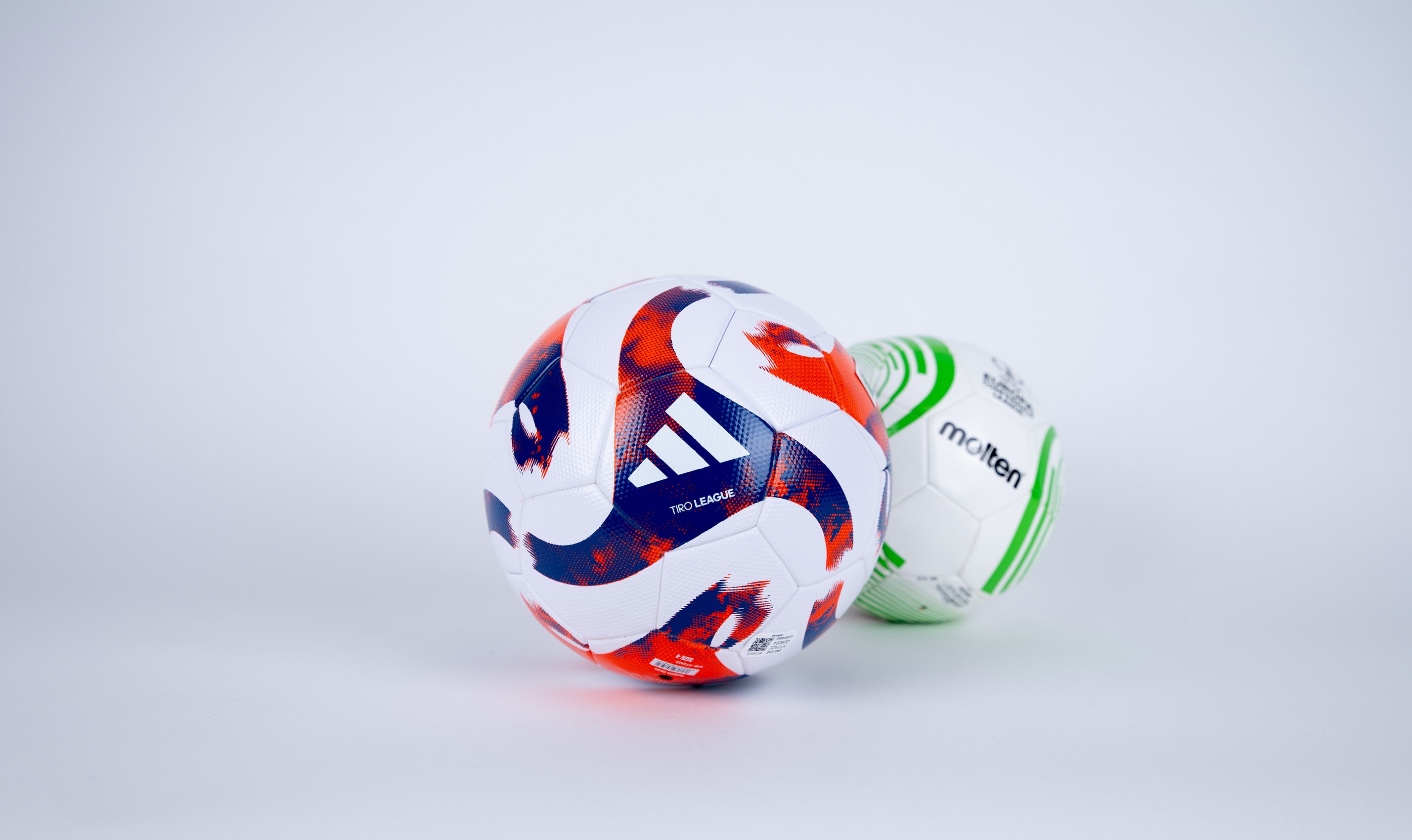 Football balls for training and matches – view the full range