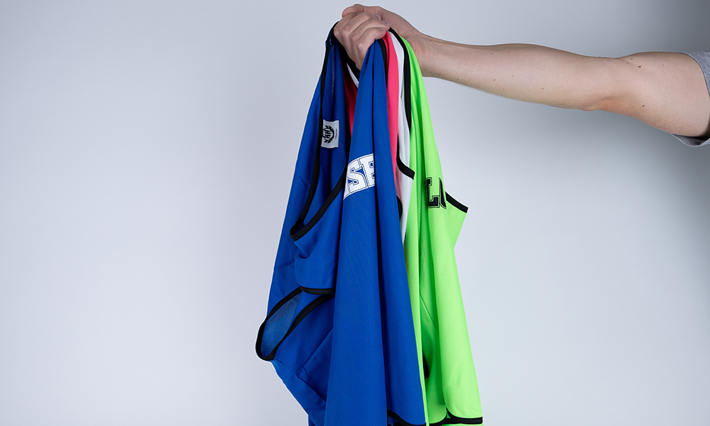 Accessories for training and match – bibs, cones, tape and more
