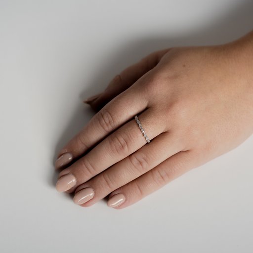Timanttisormus yht. 0,05ct 14K valkokulta