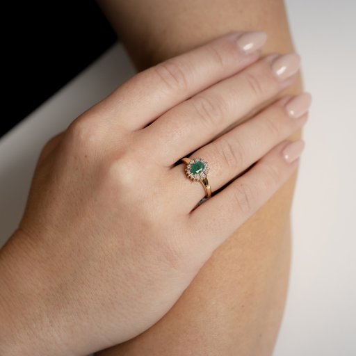 Timantti-smaragdisormus yht. 0,05ct 14K keltakulta