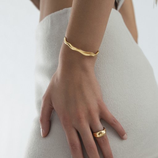 Mockberg Wavy Bolded Cuff rannekoru