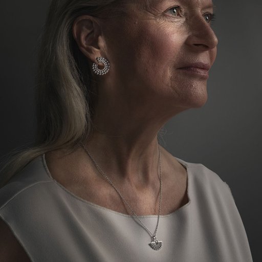 Lumoava Aika hopeiset korvakorut
