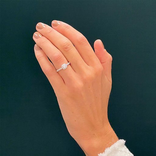 Fenia Sirius laboratoriotimanttisormus yht. 0,48ct 18K valkokulta