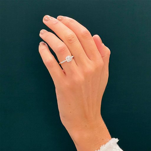 Fenia Sirius laboratoriotimanttisormus yht. 0,74ct 18K keltakulta