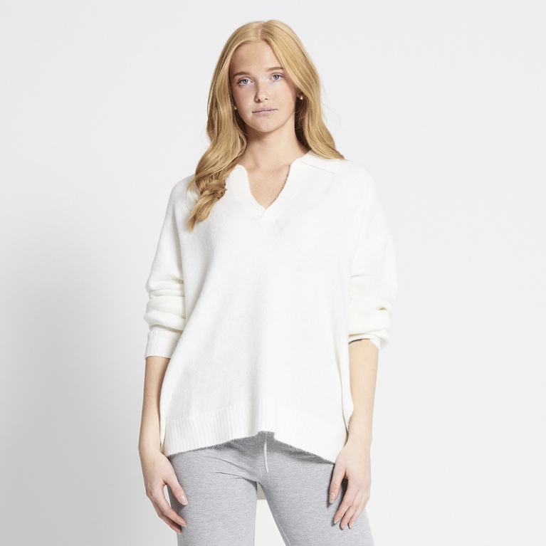 V-neck knit sweater "Josephine" Off white