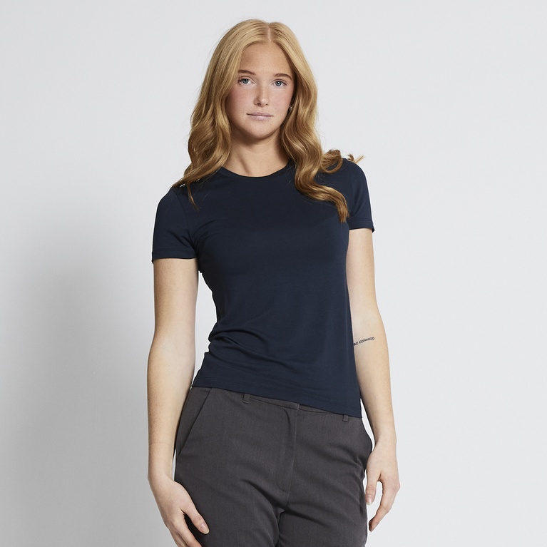 Soft feel tee "Liv" Dark Blue