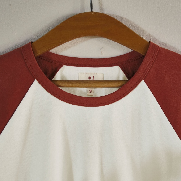 Pitcher Tee Red