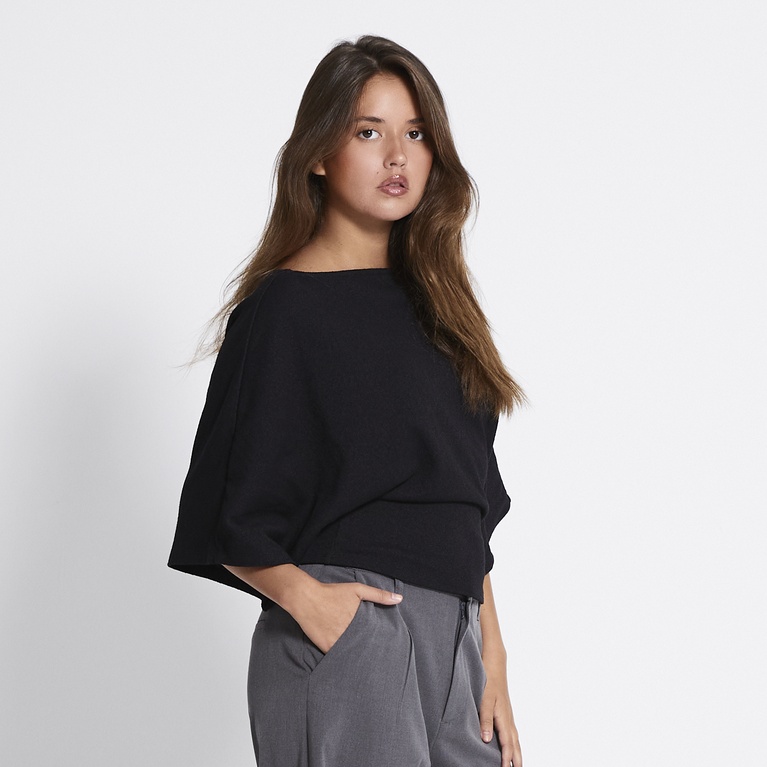 Poncho top "Samie" Black