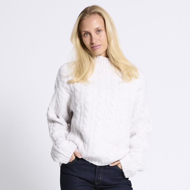 Cable-knit sweater "Beth" Ivory