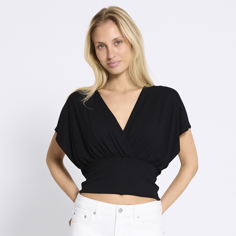 Top "Susan" Black