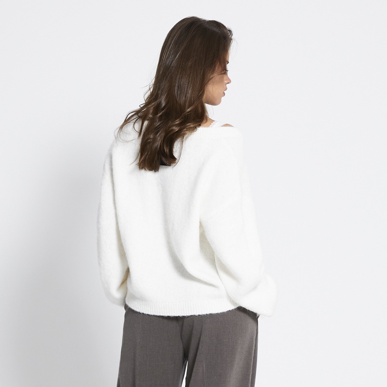 Knit v-neck sweater "Eina" Off white