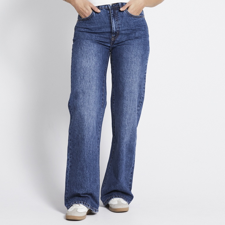 High waist wide jeans "Boulevard" Mid wash