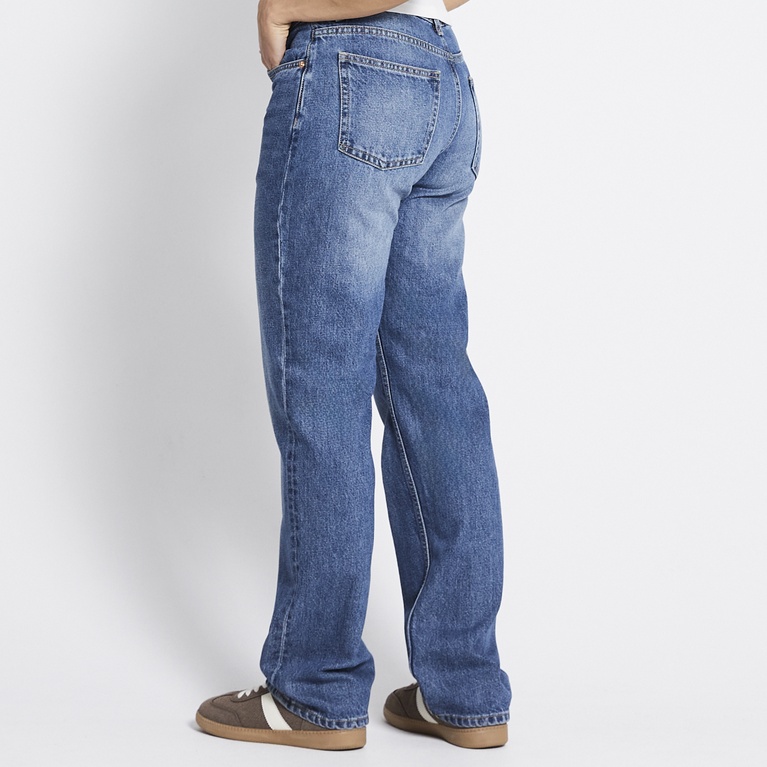 Low waist straight jeans "Icon" Mid wash