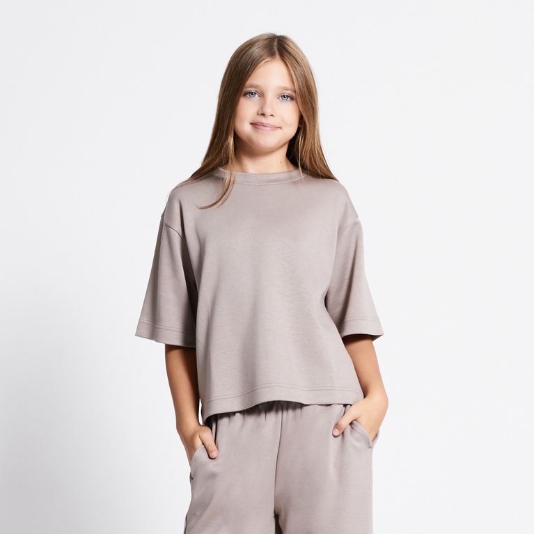 Soft lounge tee "Alyna star" Beige