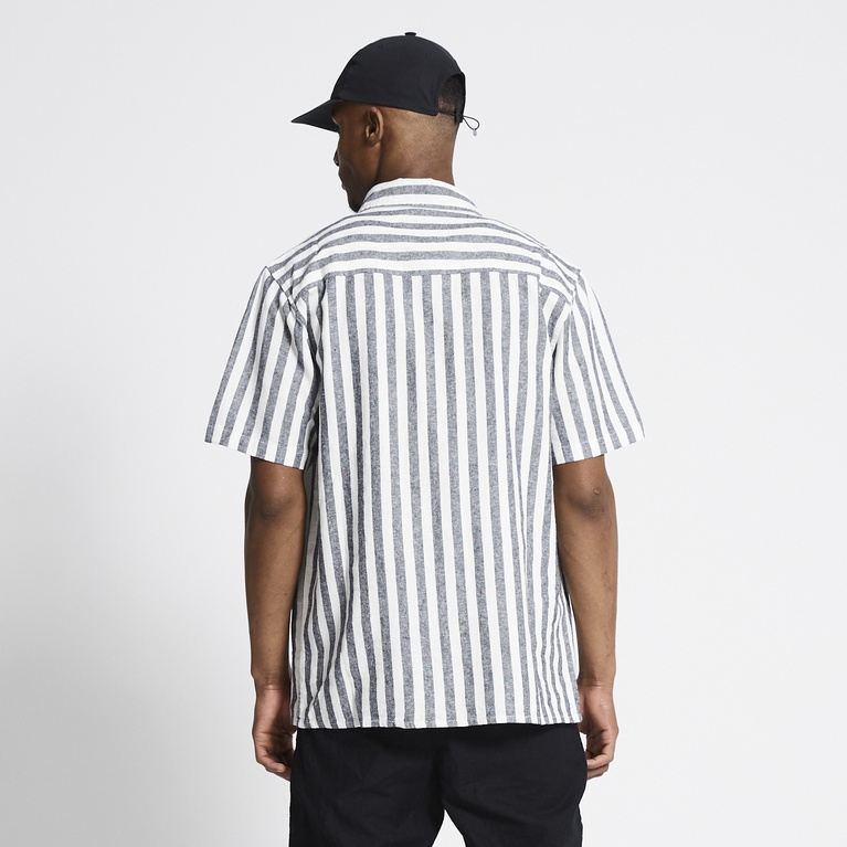 Kurzarm-Leinenhemd "Isak Stripe" Kurzarm-Leinenhemd "Isak Stripe"