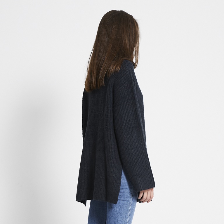 Ribstrikket trøje "Half Zip Sweater"