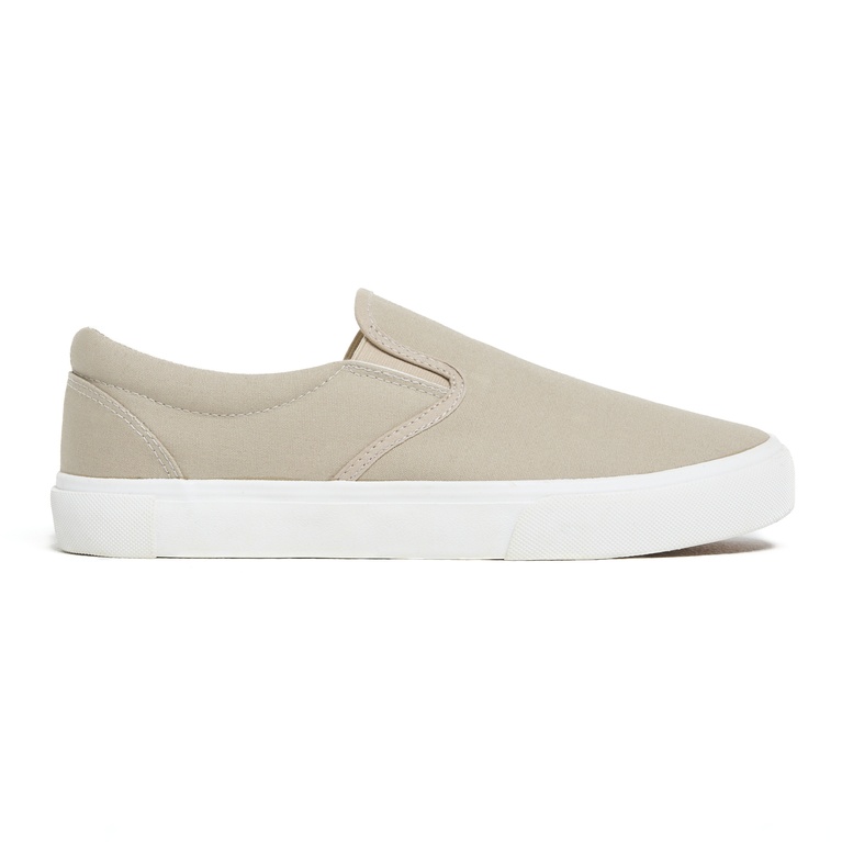 Sneakers Slip in
