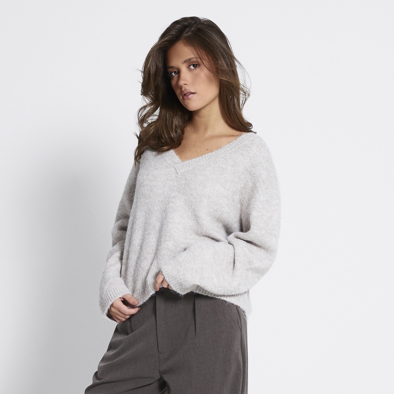 Knit v-neck sweater "Eina"