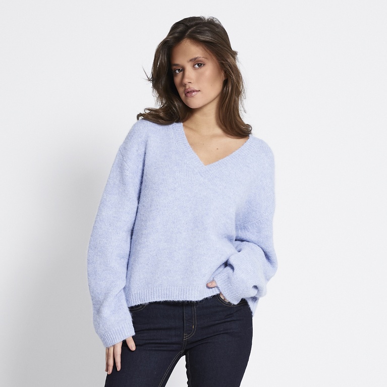 Knit v-neck sweater "Eina"
