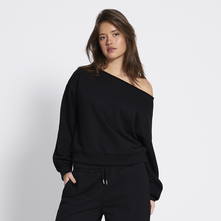Off-shoulder sweatshirt "Esme"