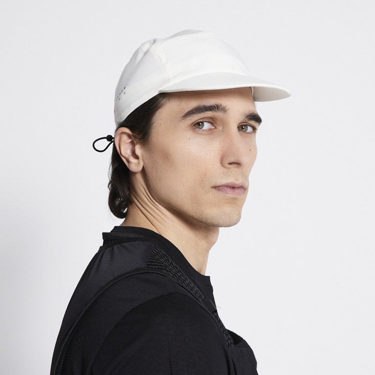 Running cap