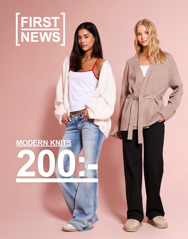 Tre modeller bär stickade koftor och tröjor. [FIRST NEWS] – MODERN KNITS 200:-.