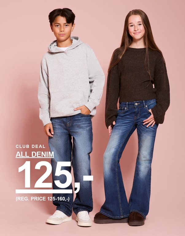 Dreng og pige i jeans. CLUB DEAL – ALL DENIM 125,- (normalpris 125–160,-).