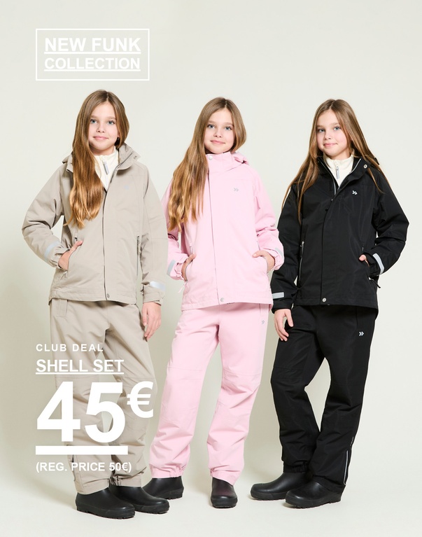 Lapset beigen-, vaaleanpunaisissa ja mustissa kuoriasuissa vaaleaa taustaa vasten. Kampanjtext: „New Funk Collection. Club Deal Shell Set 45€ (Reg. price 50€)“.