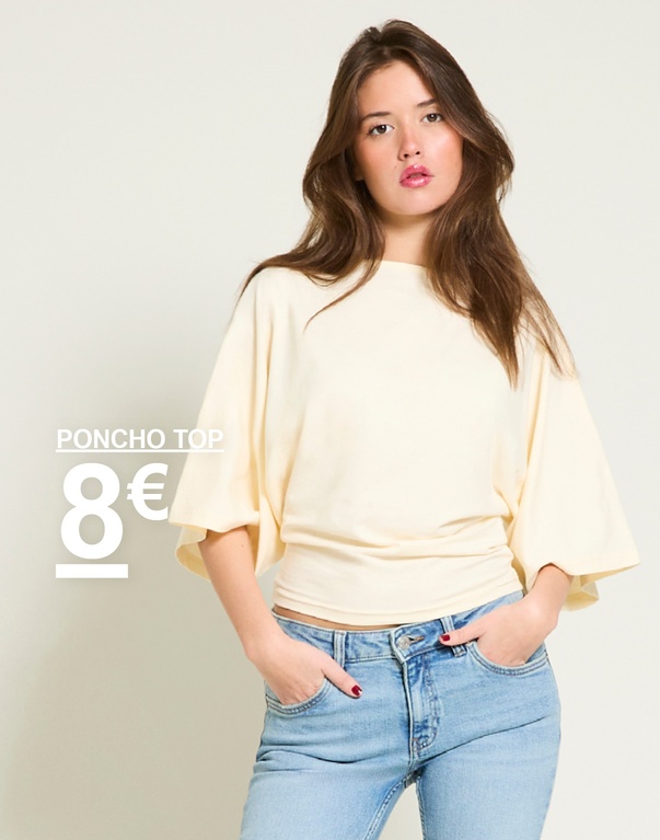 Frau in hellgelbem Poncho-Top. Kampagnentext: "PONCHO TOP, 8€".