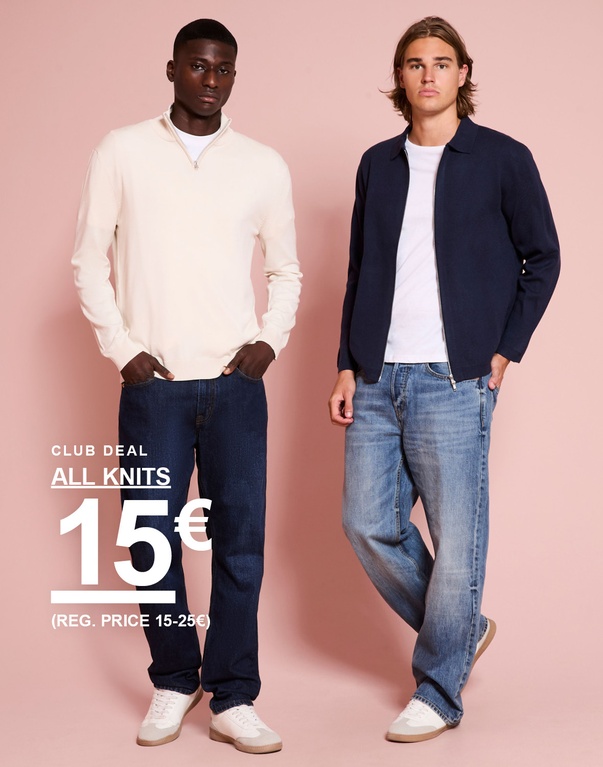 Zwei Männer in Strickpullovern und Jeans. Kampagnentext: "CLUB DEAL ALL KNITS 15€ (REG. PRICE 15-25€)".