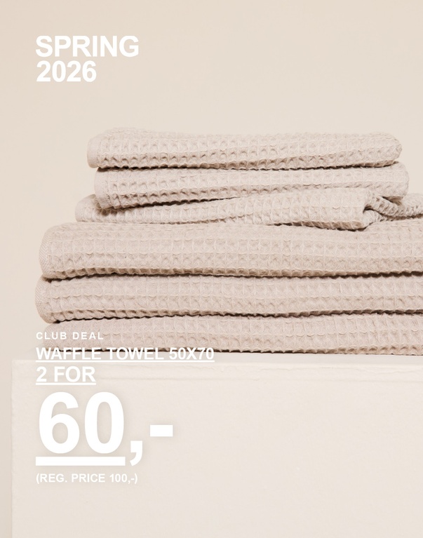 Beige vaffelhåndklær i størrelse 70x140. Kampanjetekst: 'CLUB DEAL, HANDDUK 70X140, 2 FOR 120,- (FAST PRIS 160,-)'.
