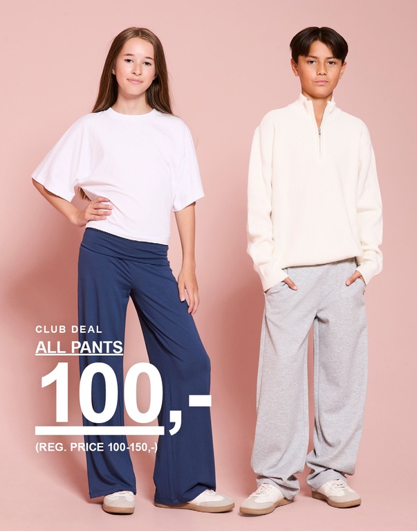 Jente og gutt i bukser. CLUB DEAL – ALL PANTS 100,- (ord. pris 100–150,-).