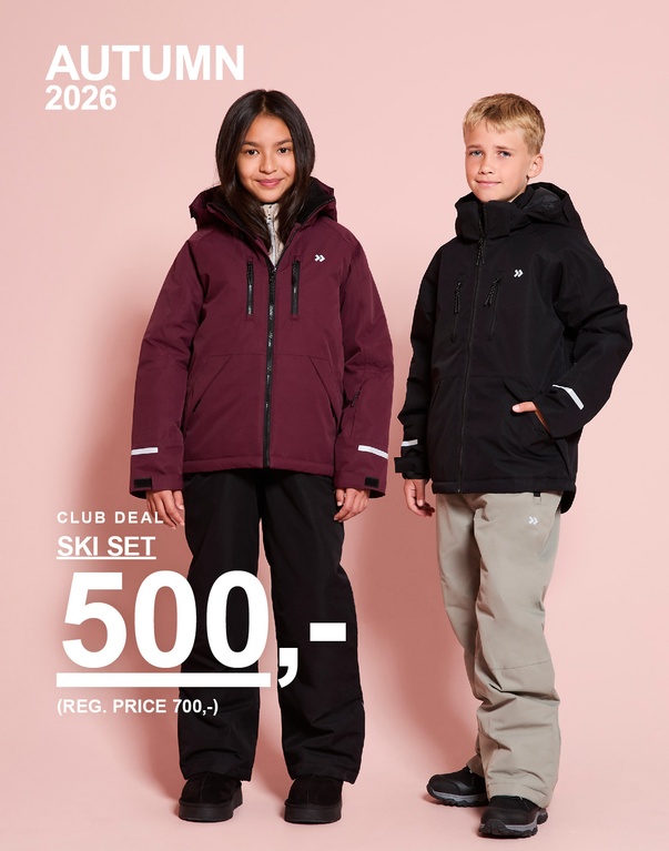 Tre barn i skiklær. CLUB DEAL – SKI SET 500,- (ord. pris 700,-).